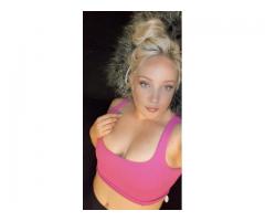 Beautiful Blonde CMT
